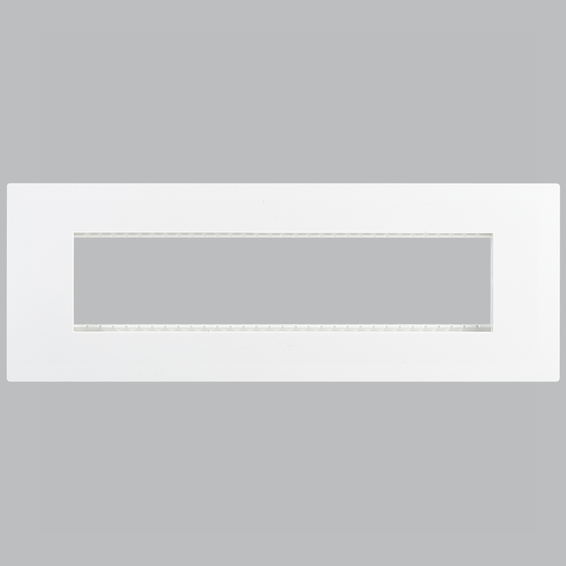 8 Module Cover Plate (ECP129 WHITE)