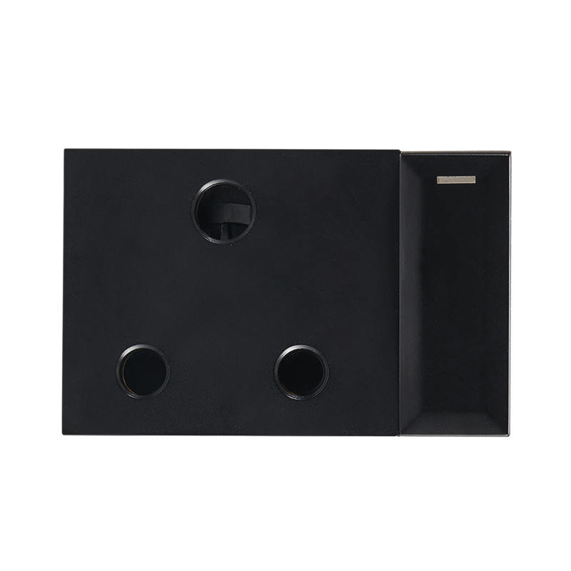 16A Switched RSA Socket – Horizontal ( Triple Module ) (ECP165 BLACK)