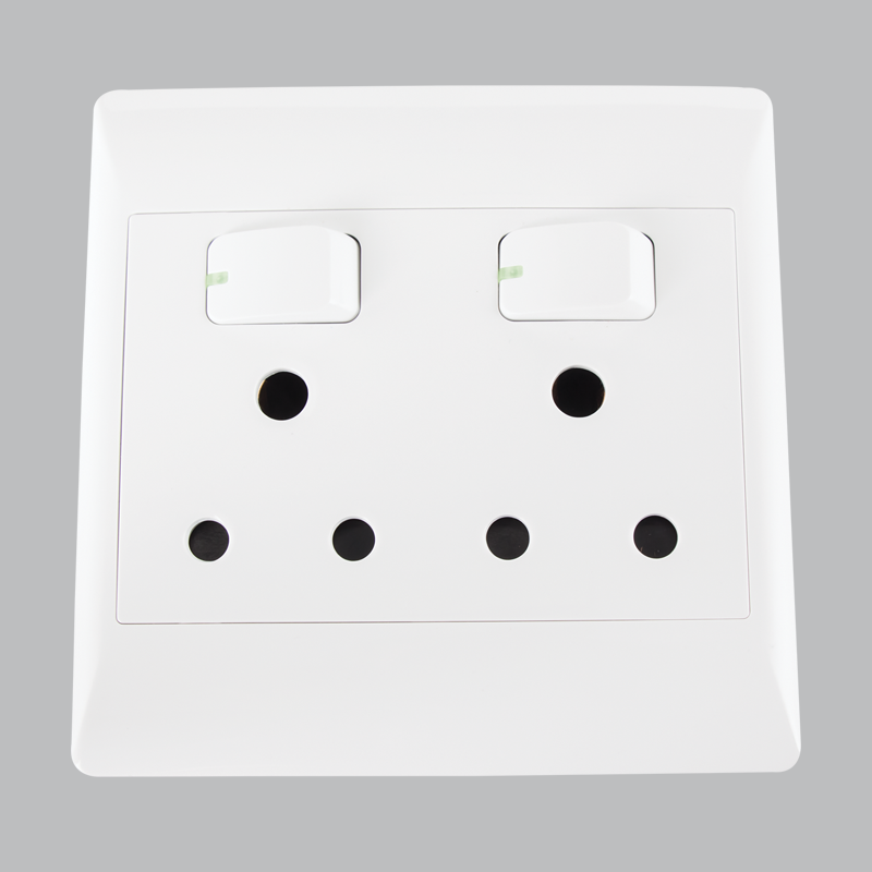 16 AMP Double Plug – 4 X 4 (EPL321 WHITE)