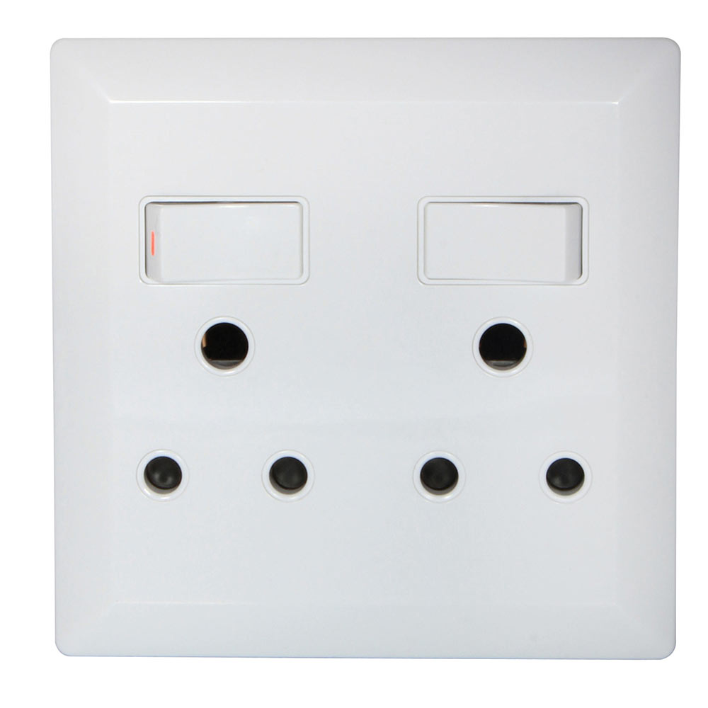 2 x 16A 100mm x 100mm Plastic Wall Socket (ES20)
