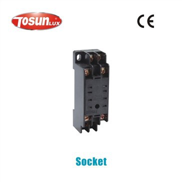 relay controlled power outlet (105811767)